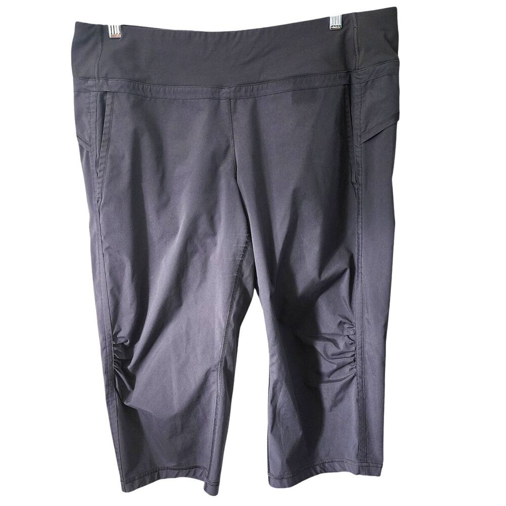 lululemon Gray Capri Wide Waist Pants Large